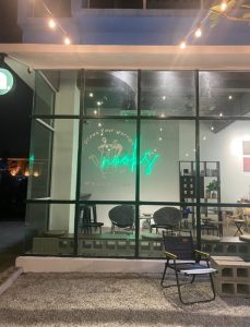 Shop Photo