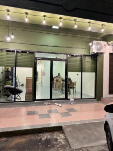 Shop Photo