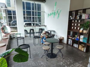Shop Photo