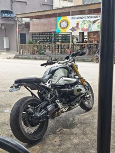Shop Photo